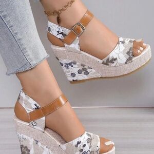 SHEIN Brown and White Floral Wedge Heels
